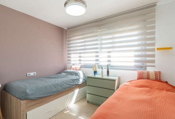 Resale - Bungalow - Orihuela - Inland