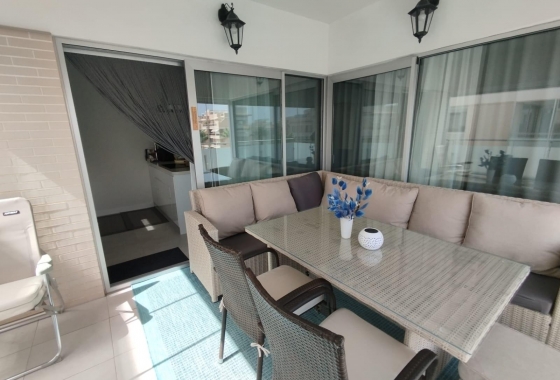 Wiederverkauf - Wohnung - Orihuela Costa - Los Dolses