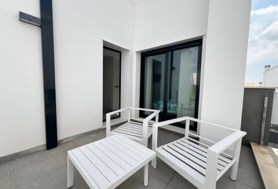 Resale - Villa - Orihuela Costa - Villamartín-las Filipinas