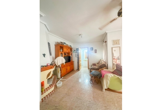 Resale - Bungalow - Torrevieja - Urb. Rosaleda