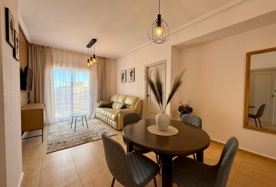 Resale - Apartment / flat - Guardamar del Segura - Puerto