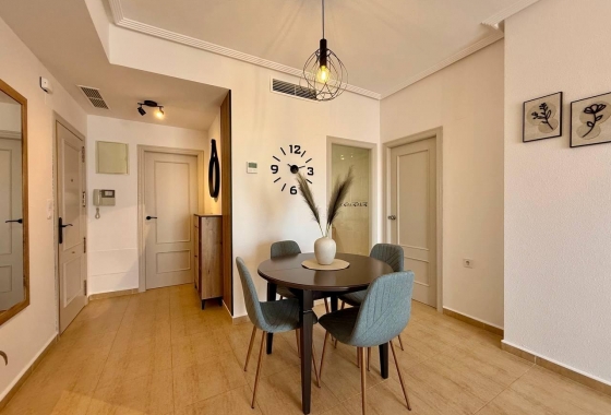 Resale - Apartment / flat - Guardamar del Segura - Puerto