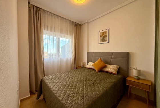Resale - Apartment / flat - Guardamar del Segura - Puerto
