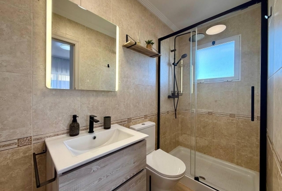 Resale - Apartment / flat - Guardamar del Segura - Puerto