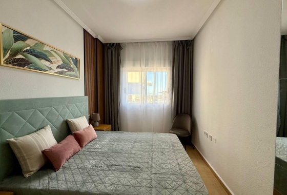 Resale - Apartment / flat - Guardamar del Segura - Puerto