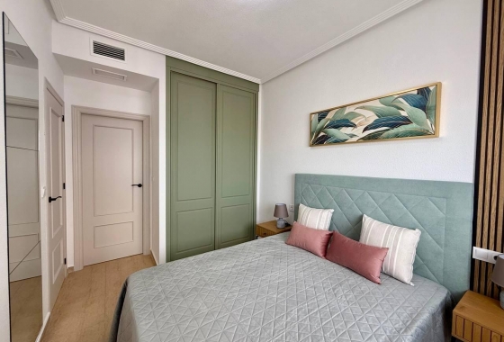 Resale - Apartment / flat - Guardamar del Segura - Puerto