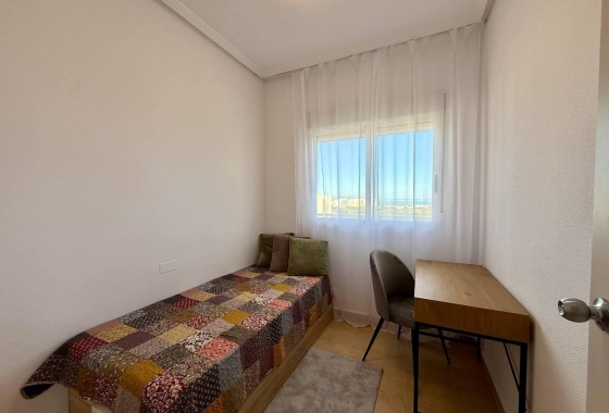 Resale - Apartment / flat - Guardamar del Segura - Puerto