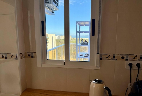Resale - Apartment / flat - Guardamar del Segura - Puerto