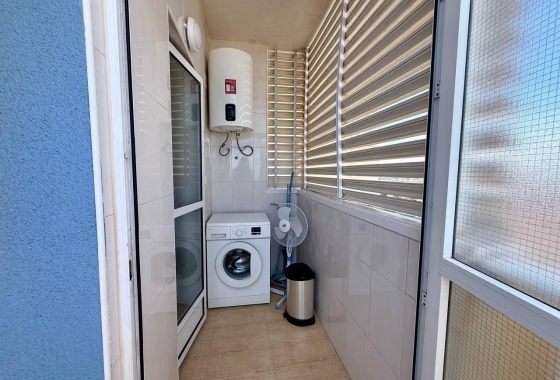 Resale - Apartment / flat - Guardamar del Segura - Puerto