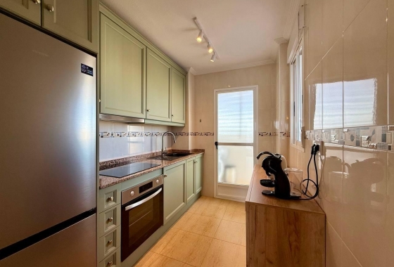 Resale - Apartment / flat - Guardamar del Segura - Puerto