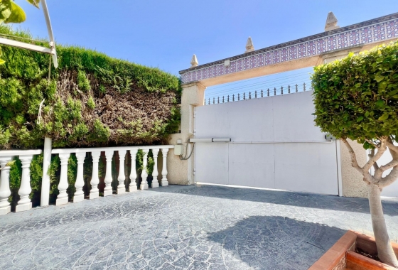 Перепродажа - Вилла - Torrevieja - Los Balcones - Los Altos del Edén
