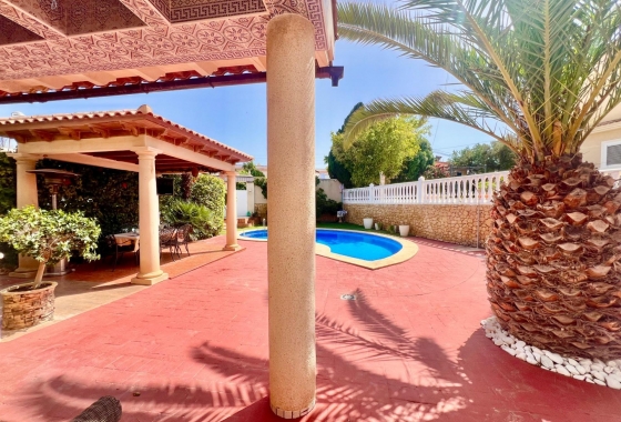Перепродажа - Вилла - Torrevieja - Los Balcones - Los Altos del Edén