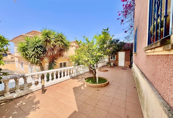 Перепродажа - Вилла - Torrevieja - Los Balcones - Los Altos del Edén