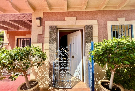 Перепродажа - Вилла - Torrevieja - Los Balcones - Los Altos del Edén