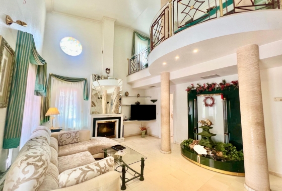 Перепродажа - Вилла - Torrevieja - Los Balcones - Los Altos del Edén