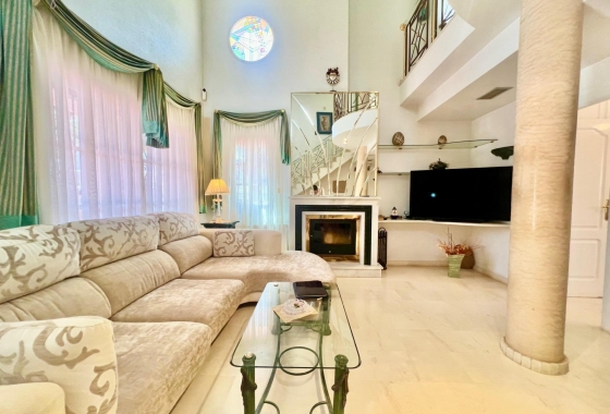 Перепродажа - Вилла - Torrevieja - Los Balcones - Los Altos del Edén