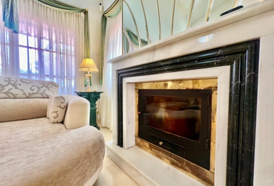 Перепродажа - Вилла - Torrevieja - Los Balcones - Los Altos del Edén