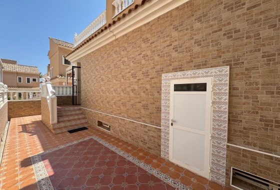 Resale - Townhouse - Guardamar del Segura - Urbanizaciones