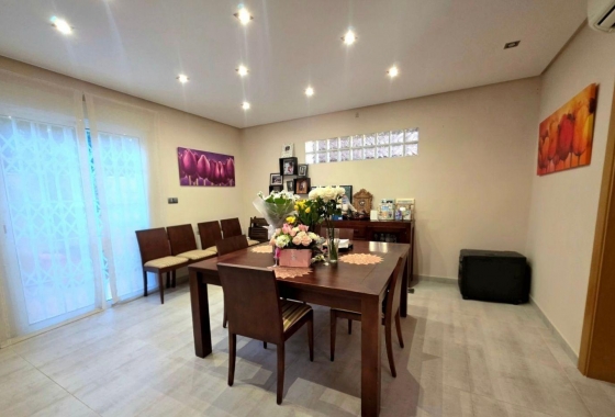Resale - Townhouse - Orihuela Costa - Altos De Campoamor