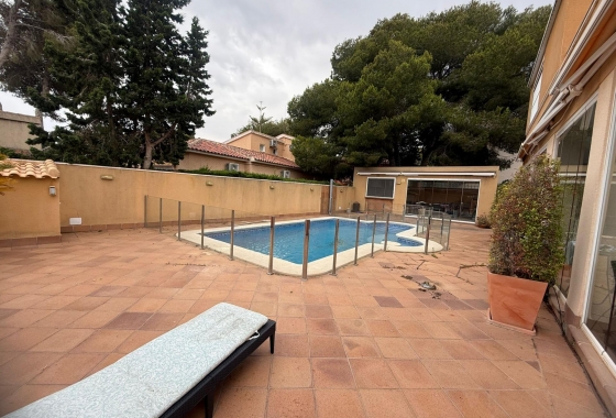 Resale - Townhouse - Orihuela Costa - Altos De Campoamor