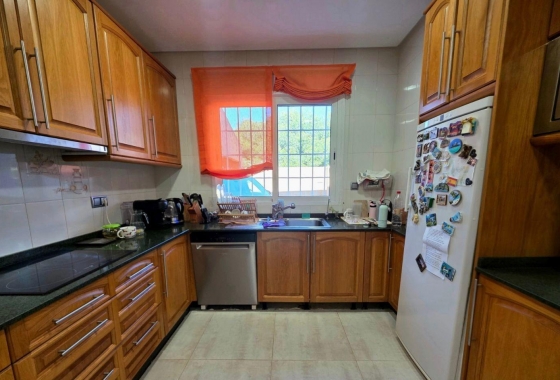 Resale - Townhouse - Orihuela Costa - Altos De Campoamor
