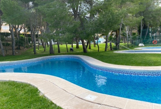Resale - Apartment / flat - Orihuela Costa - Campoamor