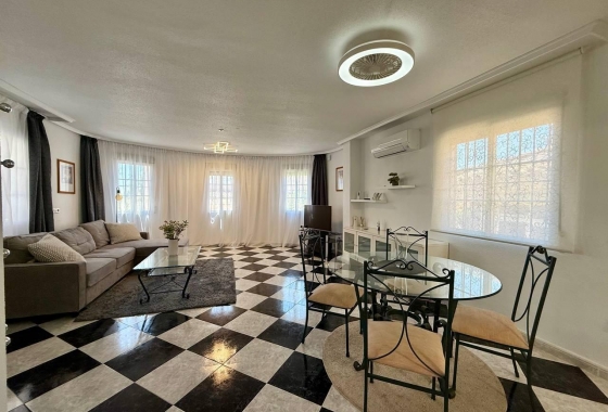 Resale - Villa - Orihuela Costa - Playa Flamenca