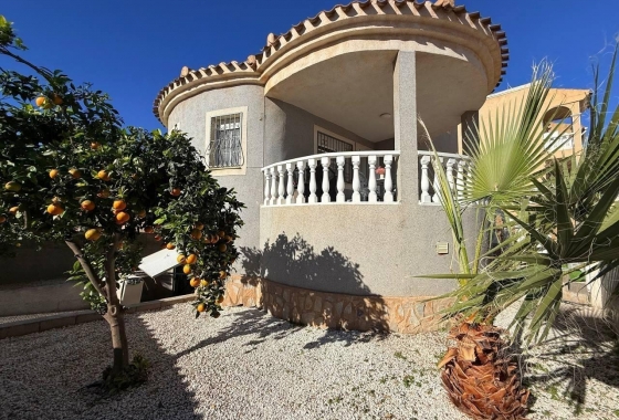 Resale - Villa - Orihuela Costa - Playa Flamenca