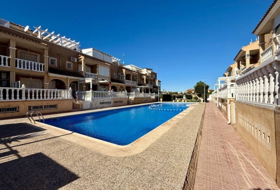 Resale - Villa - Orihuela Costa - Playa Flamenca