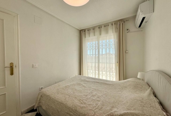 Resale - Villa - Orihuela Costa - Playa Flamenca