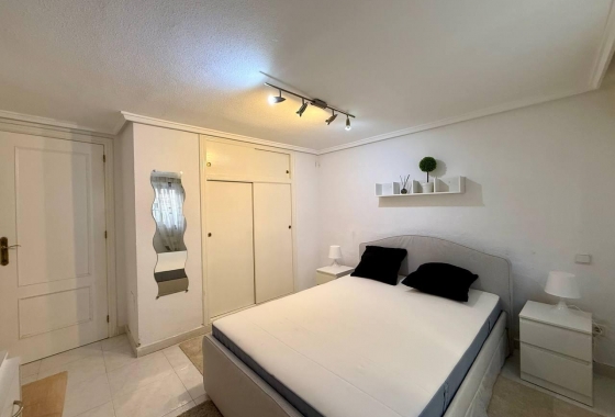 Resale - Villa - Orihuela Costa - Playa Flamenca