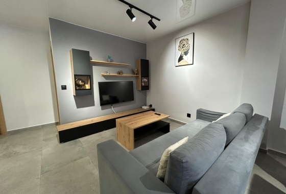 Herverkoop - Appartement / flat - Torrevieja - Estacion De Autobuses