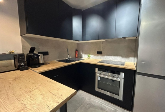 Herverkoop - Appartement / flat - Torrevieja - Estacion De Autobuses