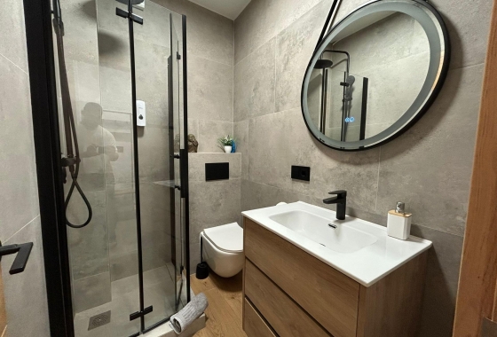 Herverkoop - Appartement / flat - Torrevieja - Estacion De Autobuses