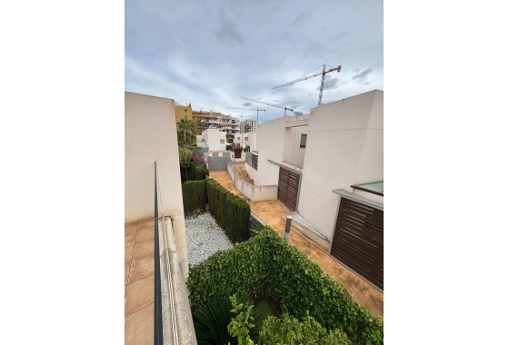Återförsäljning - Radhus - Torrevieja - Punta Prima