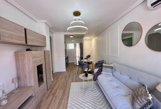 Reventa - Apartamento / piso - Torrevieja - Habaneras