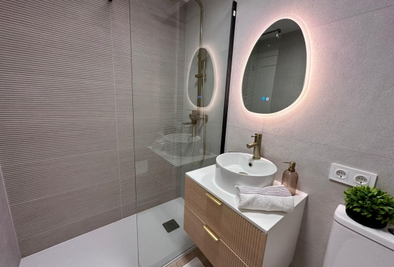 Reventa - Apartamento / piso - Torrevieja - Habaneras