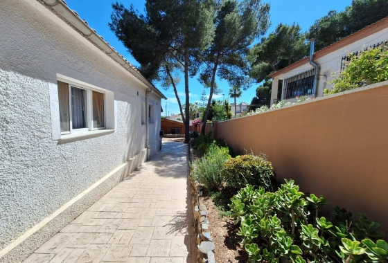 Resale - Villa - Pilar de la Horadada - Pinar de Campoverde