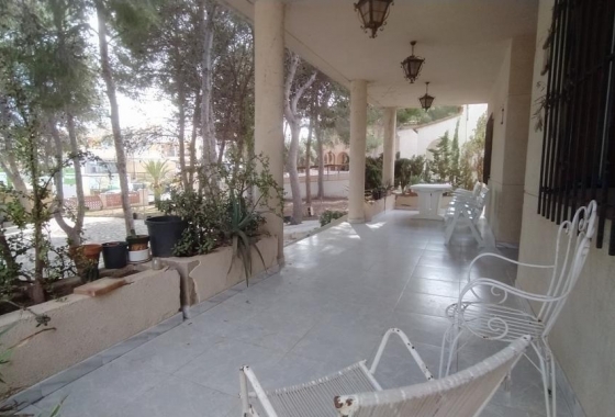 Revente - Villa - Torrevieja - Los Balcones
