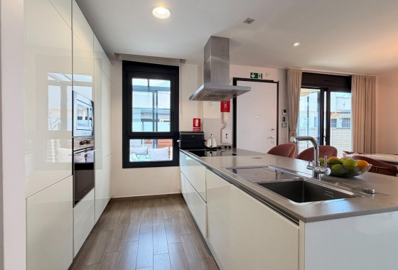 Återförsäljning - Villa - Torrevieja - aguas nuevas