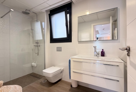 Återförsäljning - Villa - Torrevieja - aguas nuevas