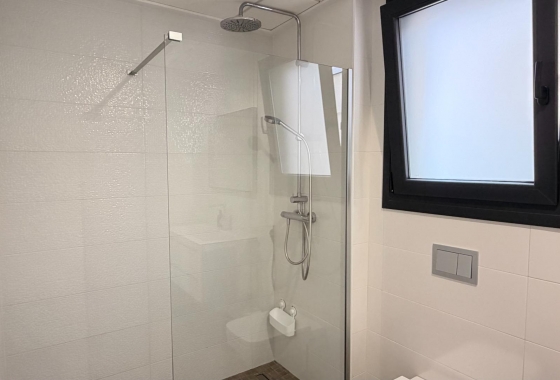 Återförsäljning - Villa - Torrevieja - aguas nuevas