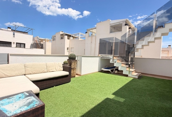 Återförsäljning - Villa - Torrevieja - aguas nuevas