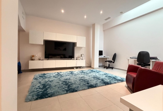 Återförsäljning - Villa - Torrevieja - aguas nuevas