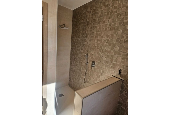 Resale - Villa - Torrevieja - Costa Blanca