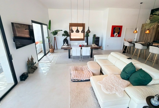 Återförsäljning - Villa - Pinoso