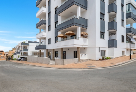 Resale - Apartment / flat - Orihuela - Inland