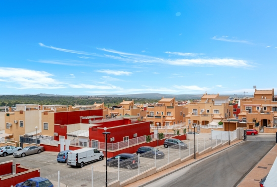 Resale - Apartment / flat - Orihuela - Inland