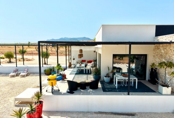 Resale - Villa - Pinoso - Inland