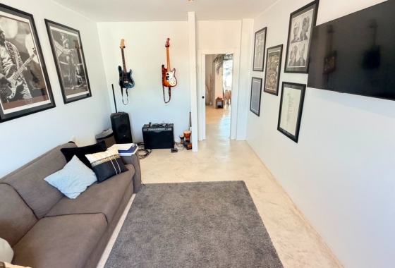 Resale - Villa - Pinoso - Inland